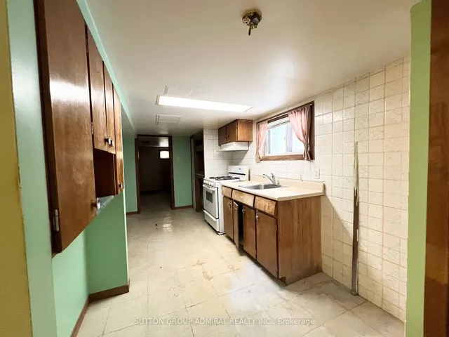 Additional property image - 77 Chamberlain Ave