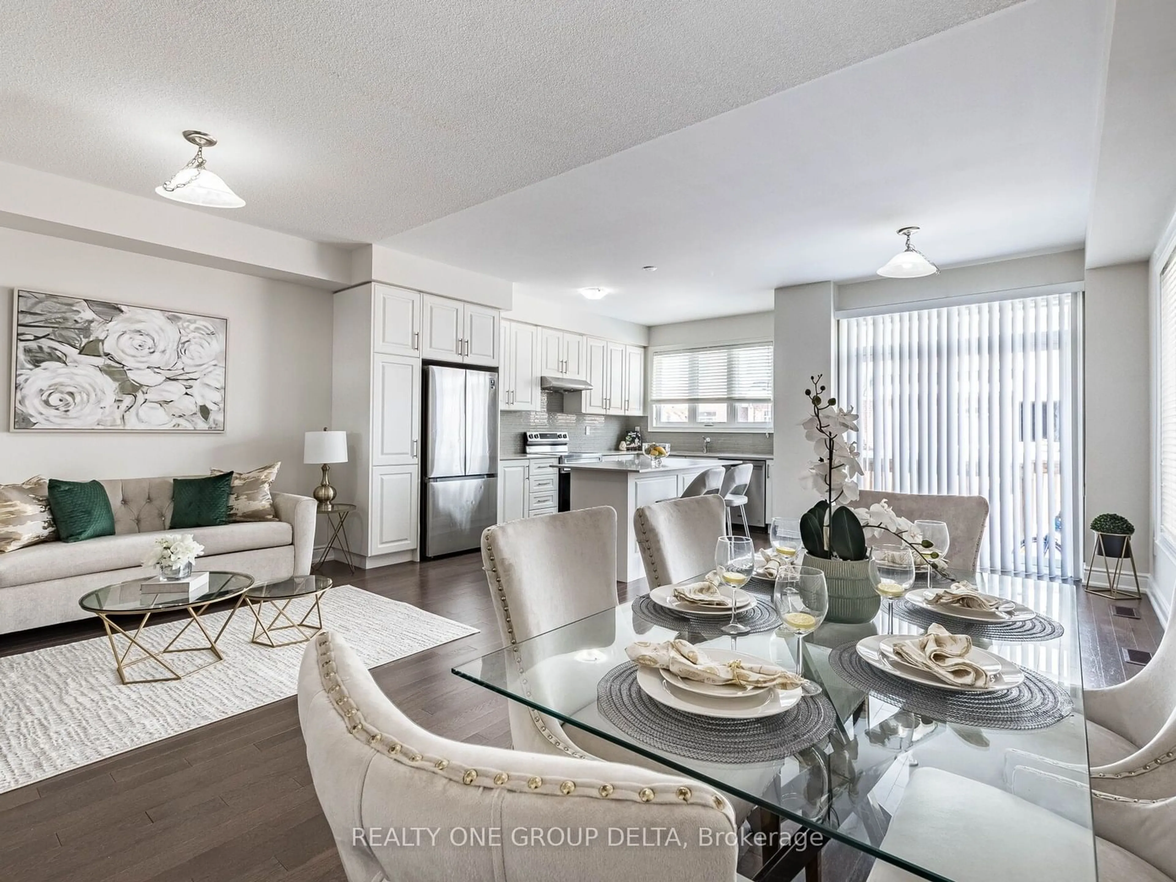 Open concept kitchen, unknown for 6 Quinton Rdge, Brampton Ontario L6Y 0E3