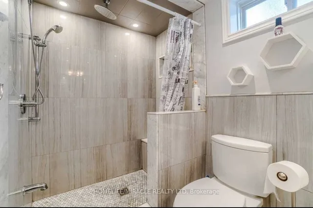 Additional property image - 37 Meadowland Dr