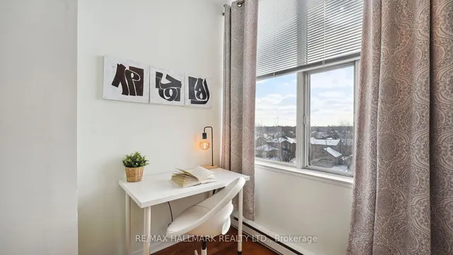 Additional property image - 2199 Sixth Line Unit 411