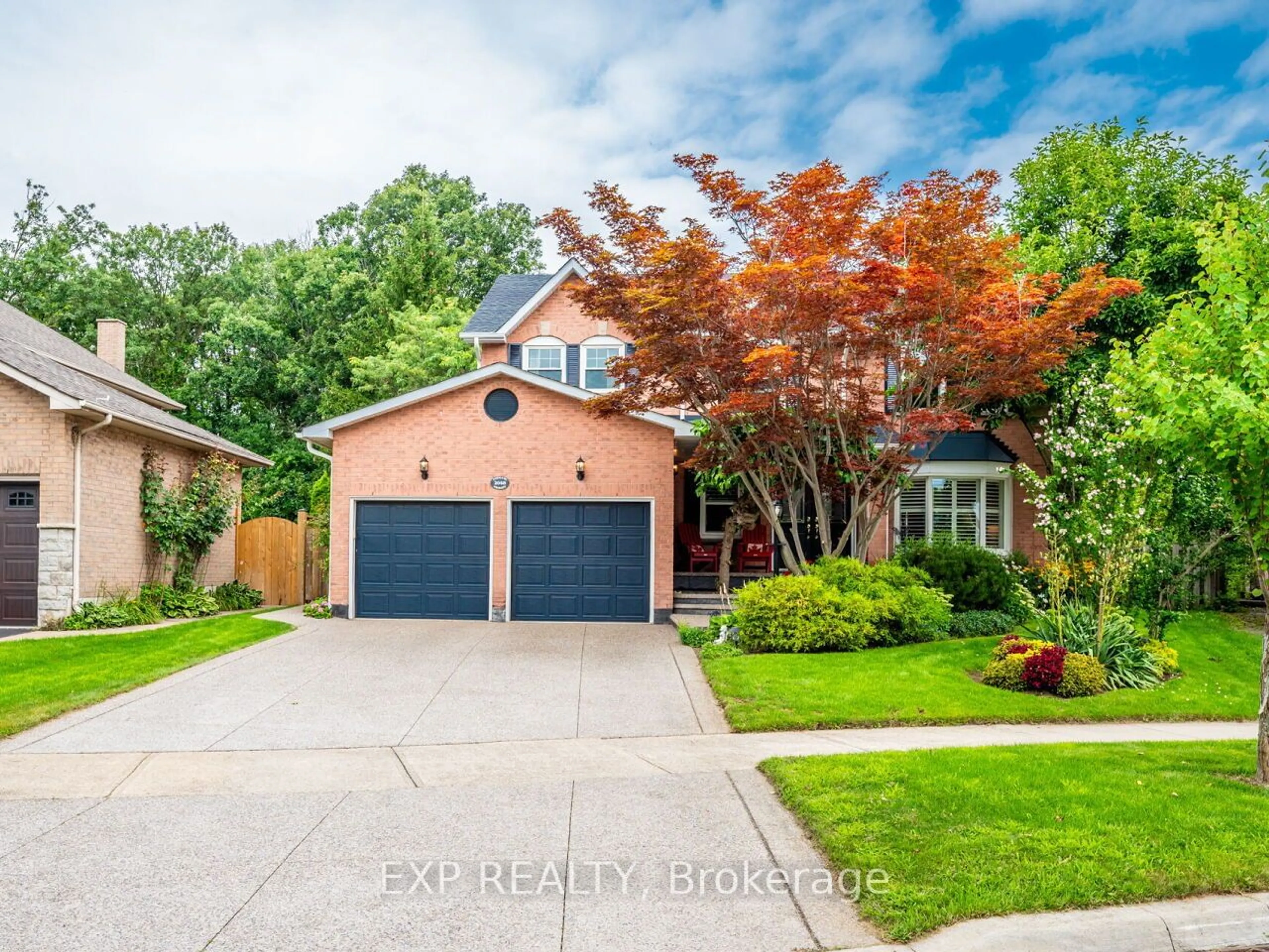 Home with brick exterior material, street for 2048 Parklane Cres, Burlington Ontario L7M 3V6