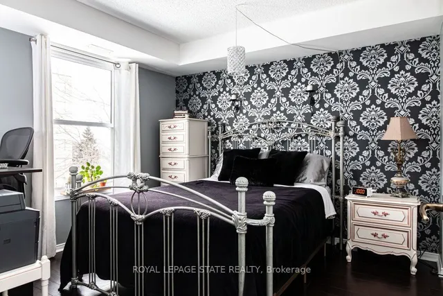 Additional property image - 2010 Cleaver Ave Unit 322