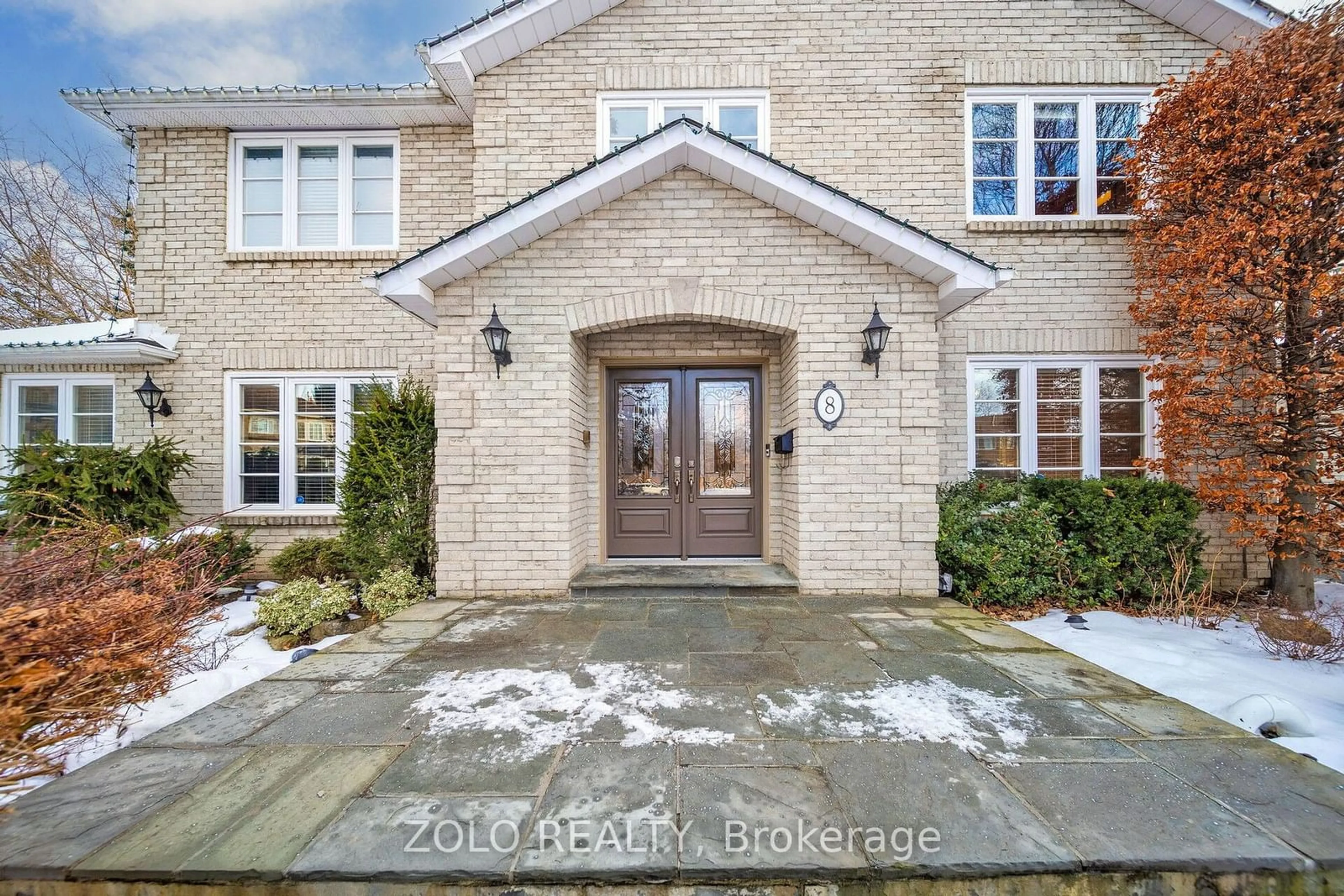 Home with brick exterior material, street for 8 Enchanted Crt, Brampton Ontario L6Z 3M9