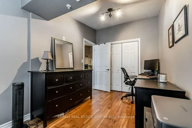 Additional property image - 1360 Main St Unit 409