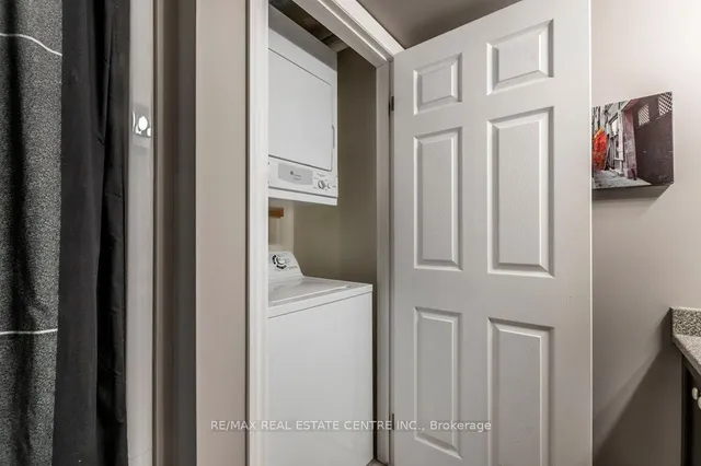 Additional property image - 1360 Main St Unit 409