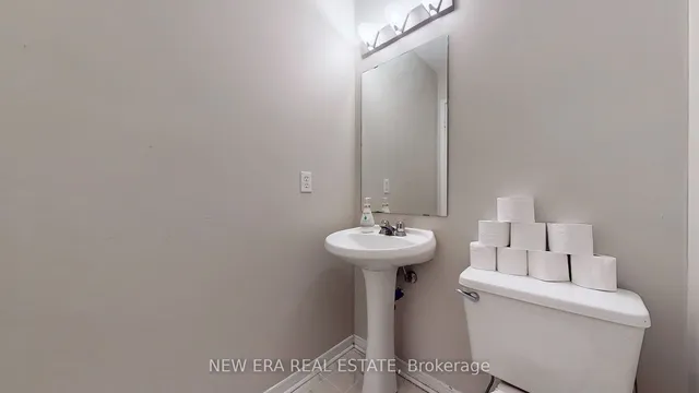 Additional property image - 17 Caruso Dr