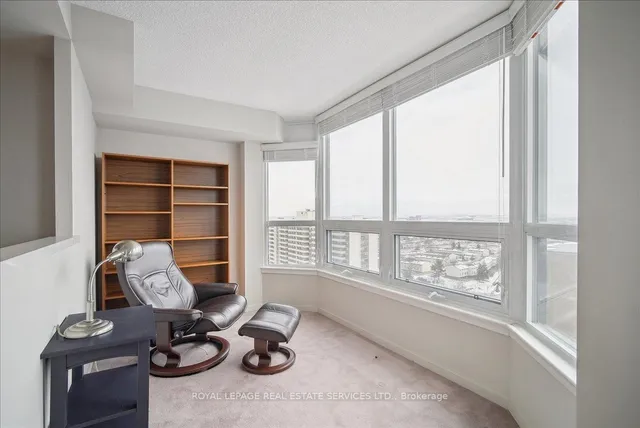 Additional property image - 8 Lisa St Unit 1707