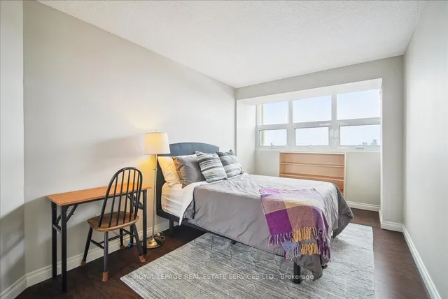 Additional property image - 8 Lisa St Unit 1707