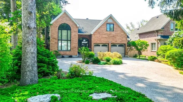 Additional property image - 3300 Lakeshore Rd