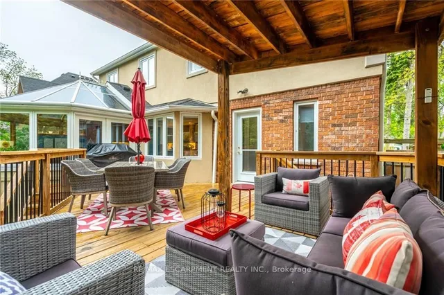 Additional property image - 3300 Lakeshore Rd