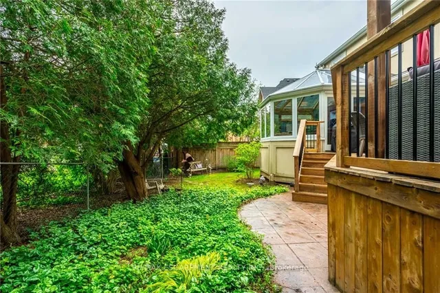 Additional property image - 3300 Lakeshore Rd
