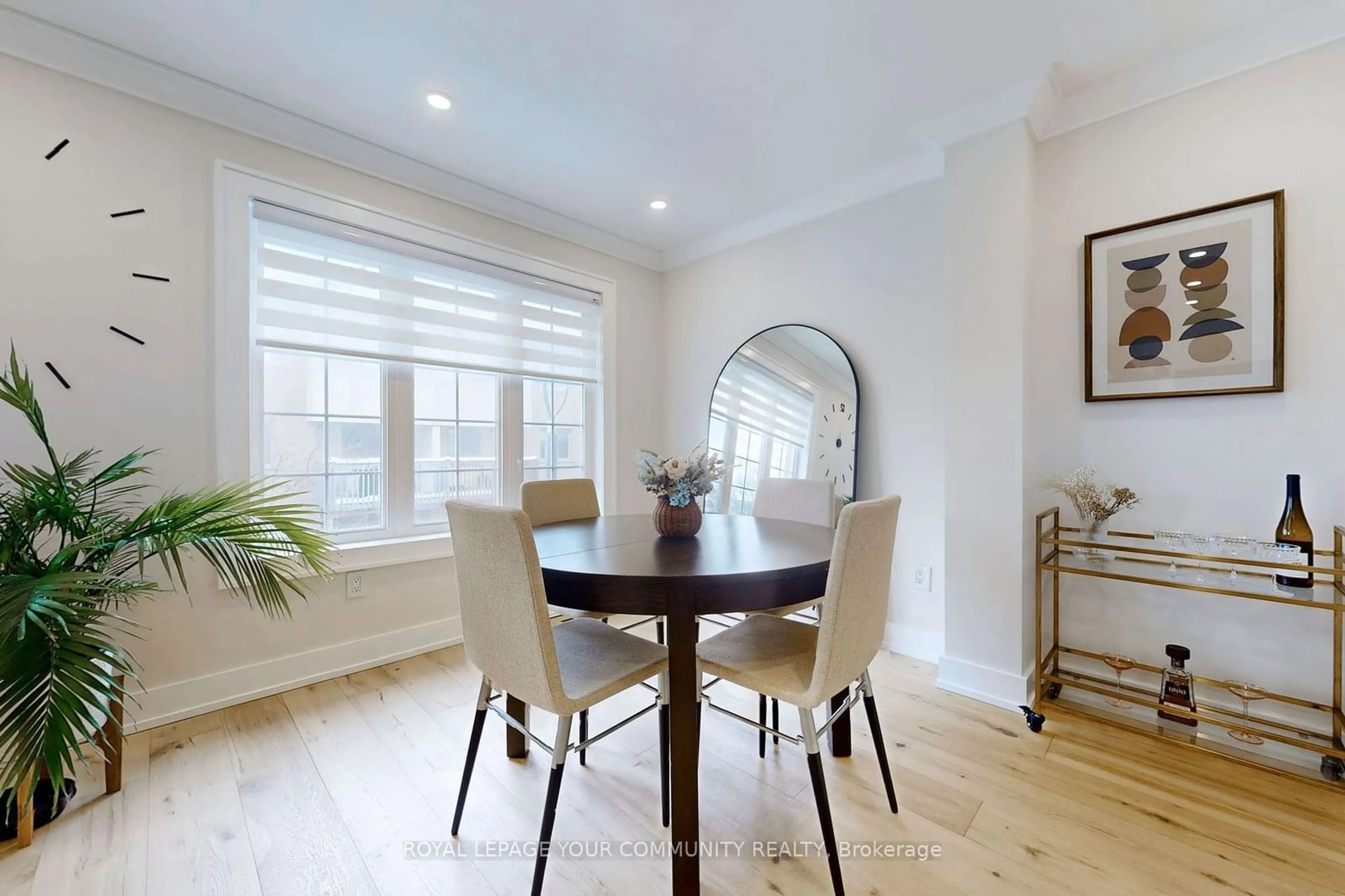 Dining room, wood/laminate floor for 19 West Deane Park Dr #4, Toronto Ontario M9B 2R5