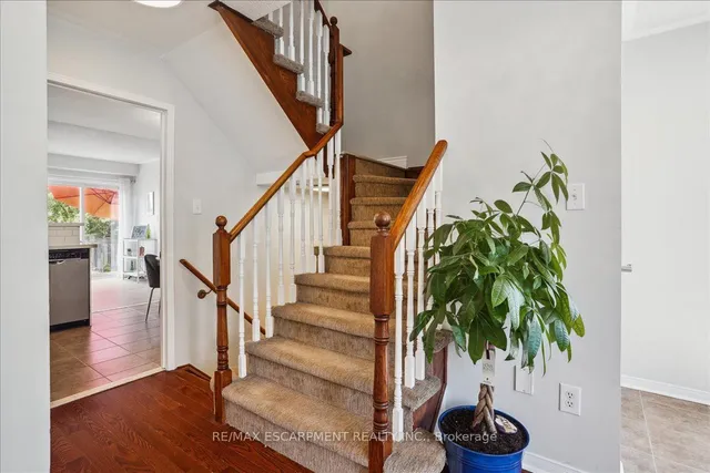 Additional property image - 2403 Emerson Dr