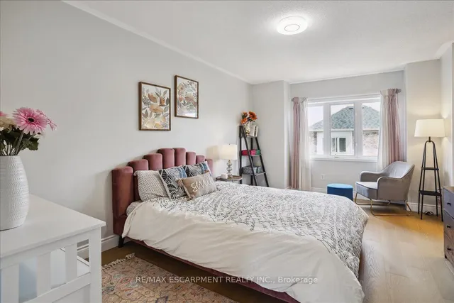 Additional property image - 2403 Emerson Dr