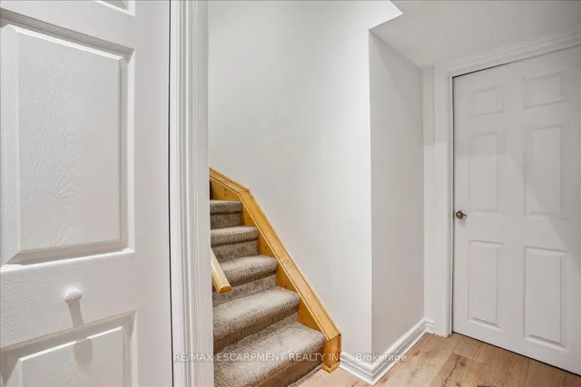 Additional property image - 2403 Emerson Dr