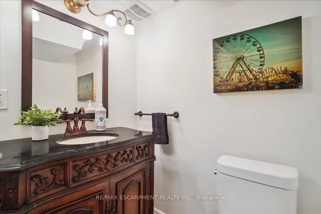 Additional property image - 2403 Emerson Dr