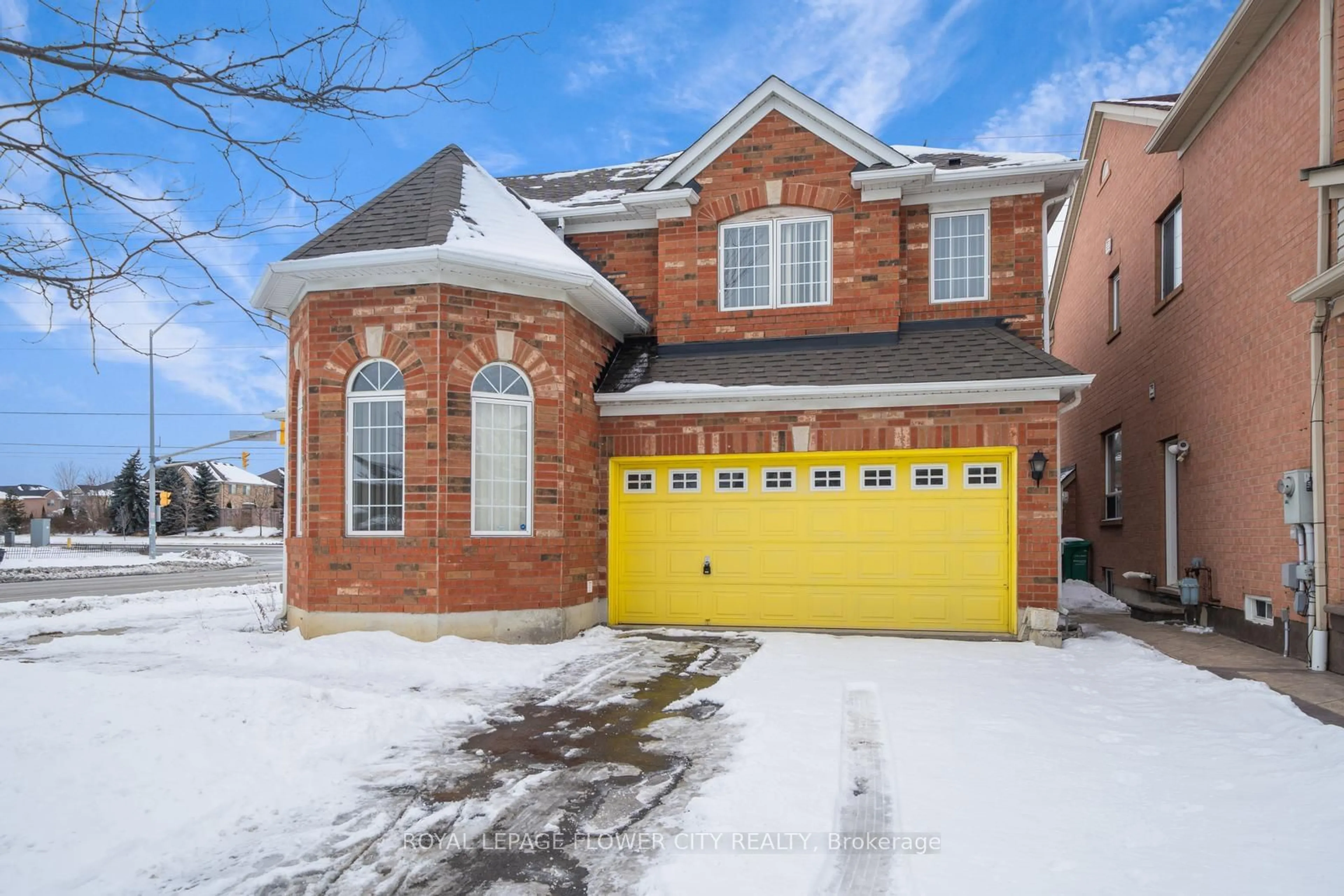 Home with brick exterior material, street for 1 Bayridge Dr, Brampton Ontario L6P 2H8