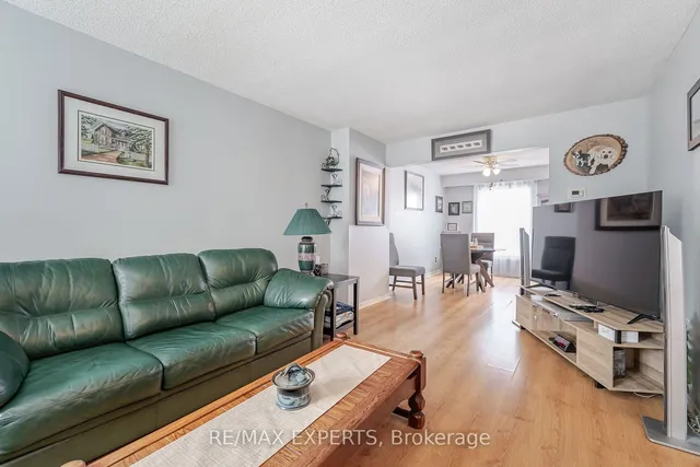 Additional property image - 28 Traverston Crt