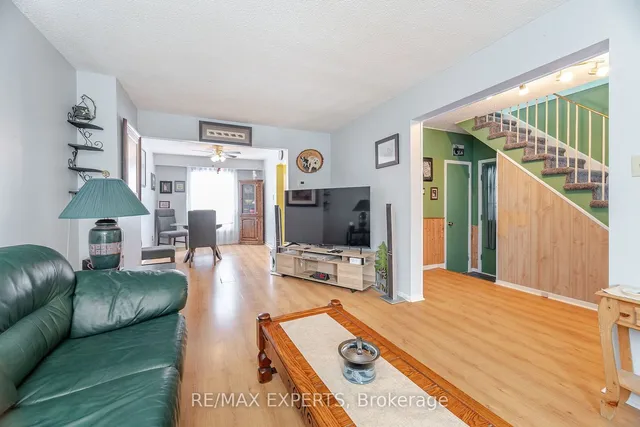 Additional property image - 28 Traverston Crt