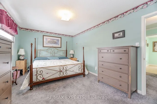 Additional property image - 28 Traverston Crt