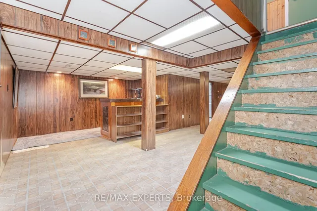 Additional property image - 28 Traverston Crt