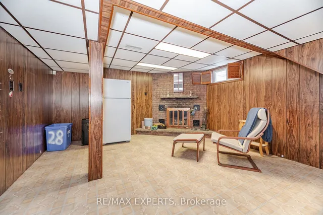 Additional property image - 28 Traverston Crt