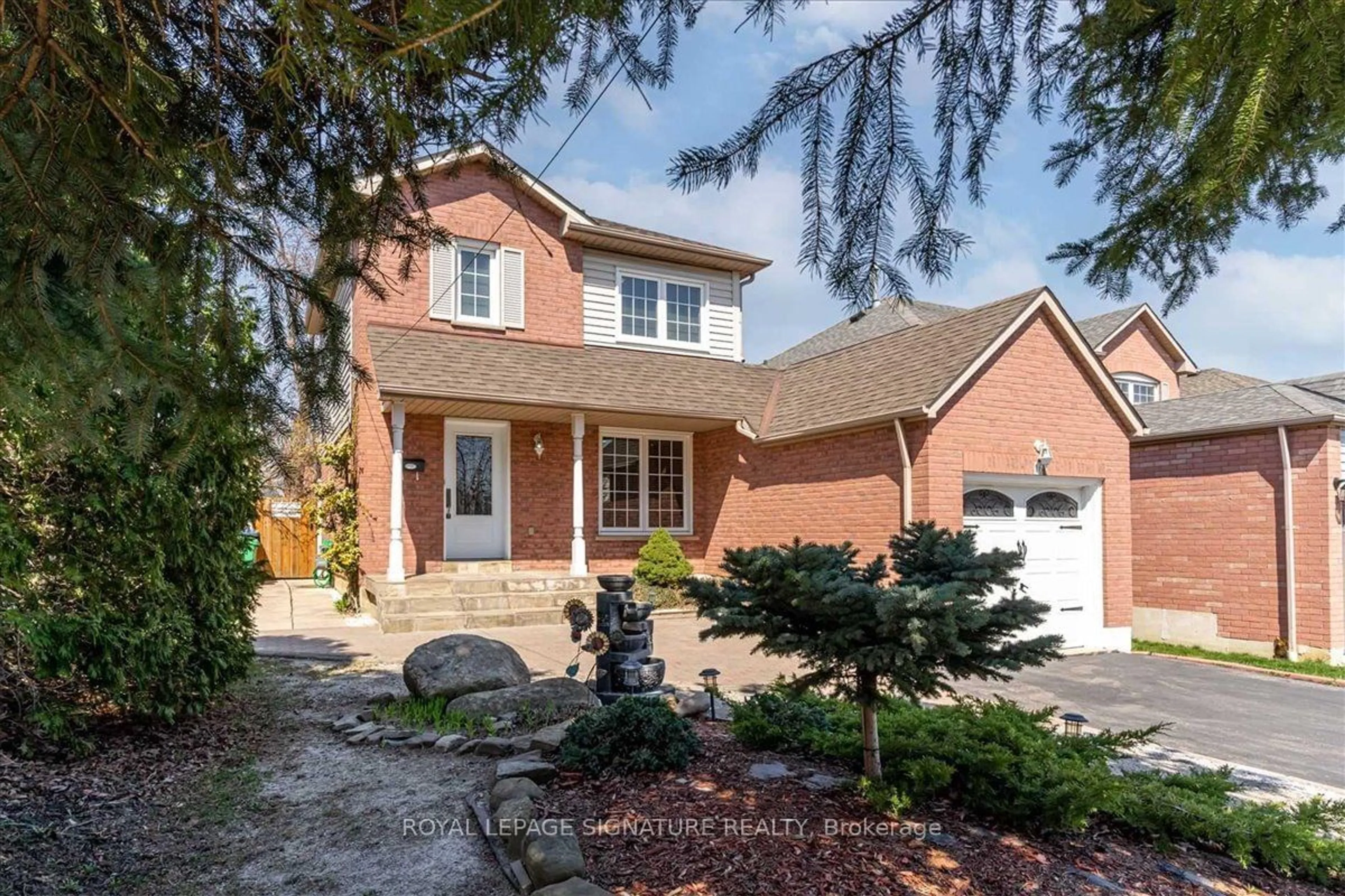 Home with brick exterior material, street for 16 Nectarine Cres, Brampton Ontario L6S 5Y9