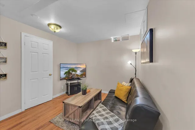 Additional property image - 16 Nectarine Cres