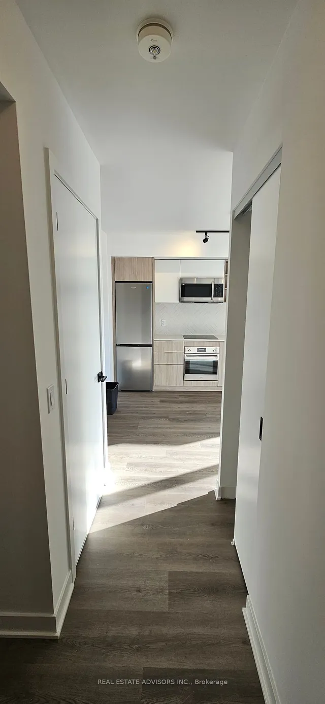 Additional property image - 36 Zorra St Unit 502