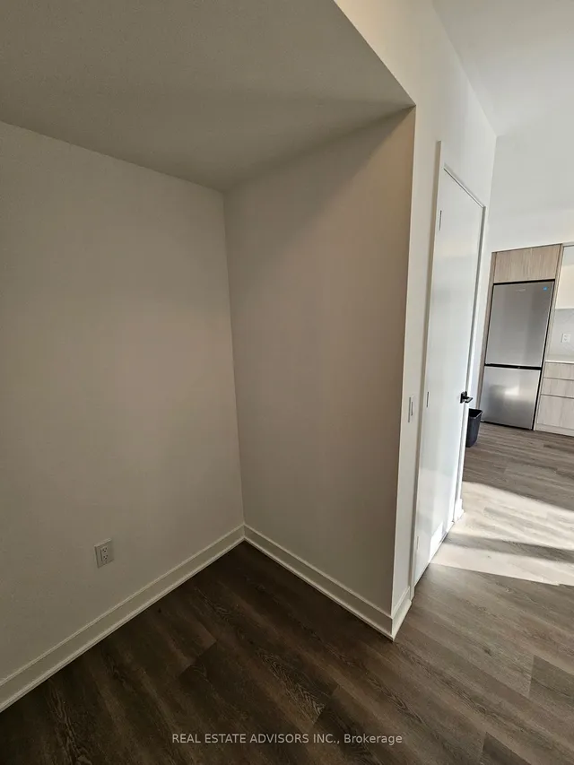 Additional property image - 36 Zorra St Unit 502
