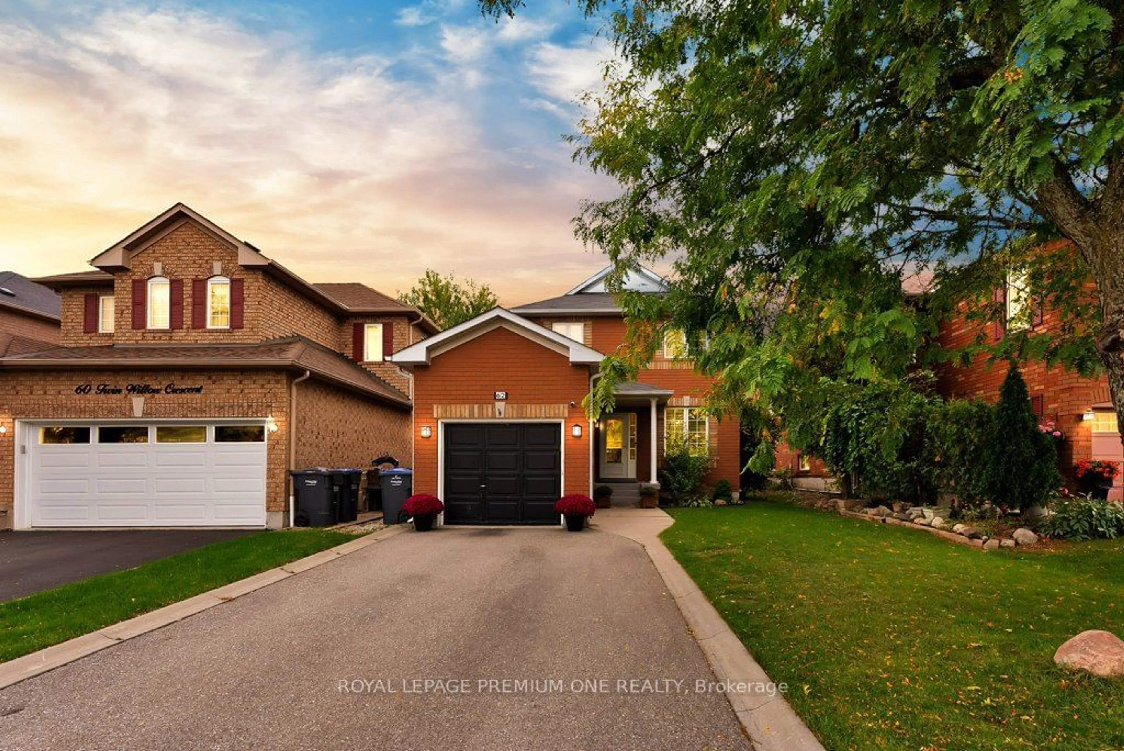 Home with brick exterior material, street for 62 Twin Willow Cres, Brampton Ontario L7A 1K2