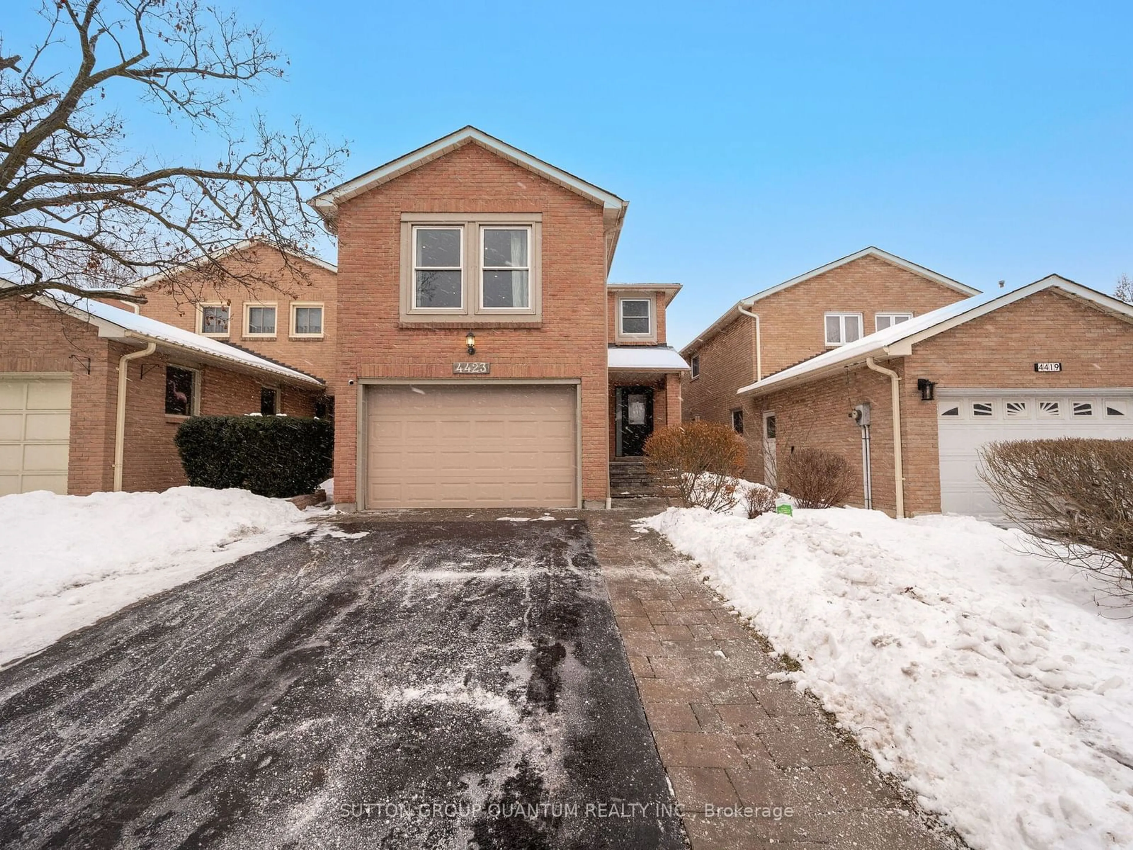 Unknown for 4423 Sawmill Valley Dr, Mississauga Ontario L5L 3H8