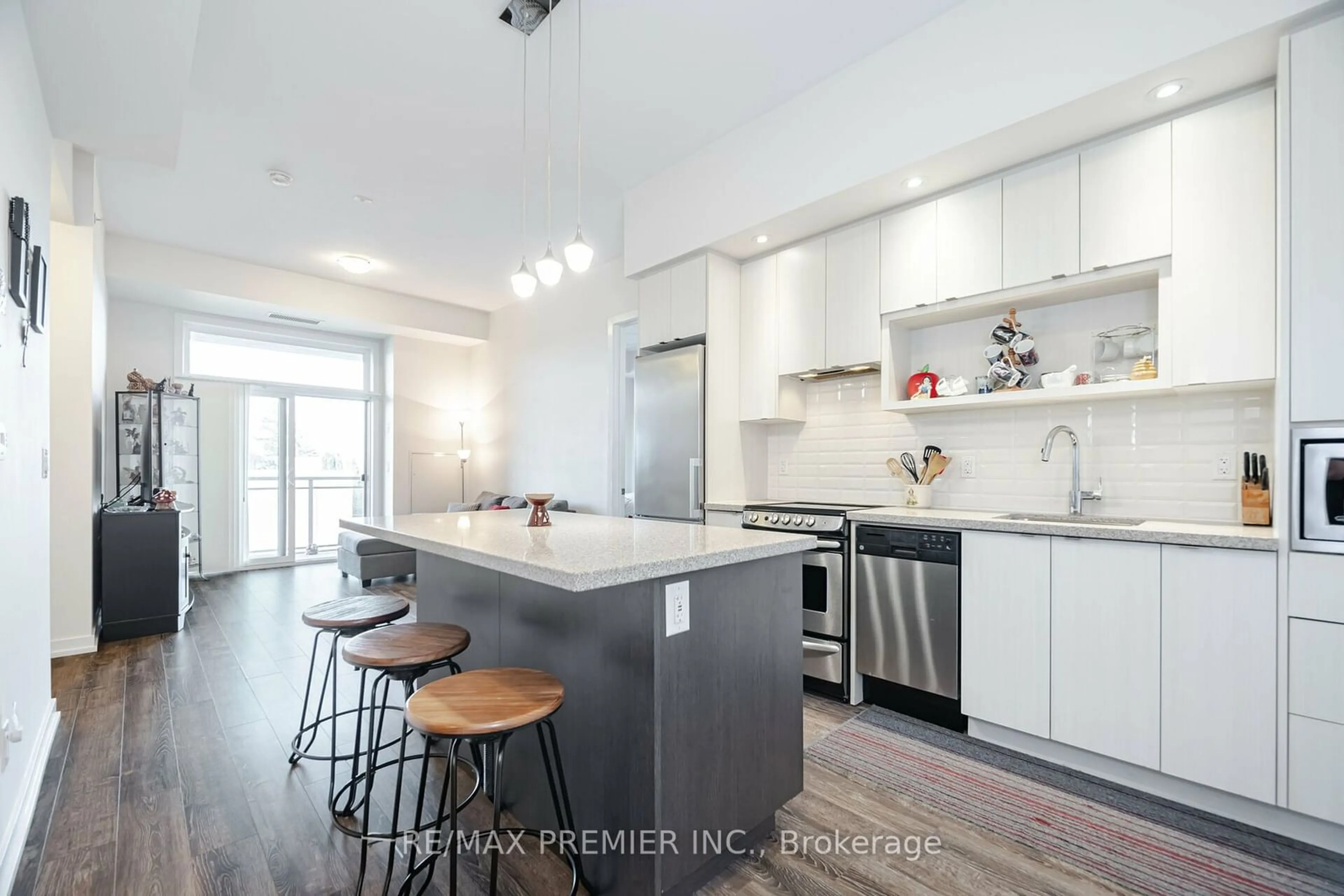 Open concept kitchen, unknown for 457 Plains Rd #413, Burlington Ontario L7T 2E2