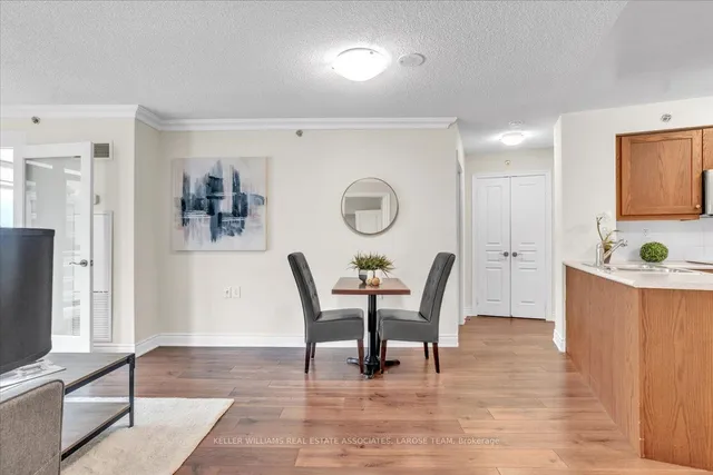 Additional image 12 of 3 Marine Parade Dr Unit 904