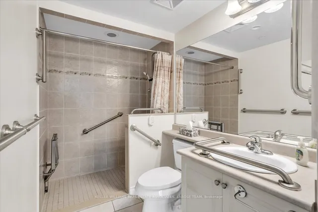 Additional image 19 of 3 Marine Parade Dr Unit 904