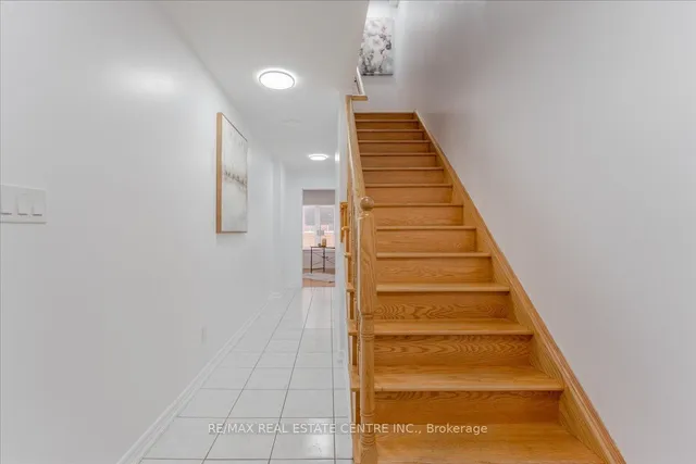 Additional image 36 of 7 Shiff Cres