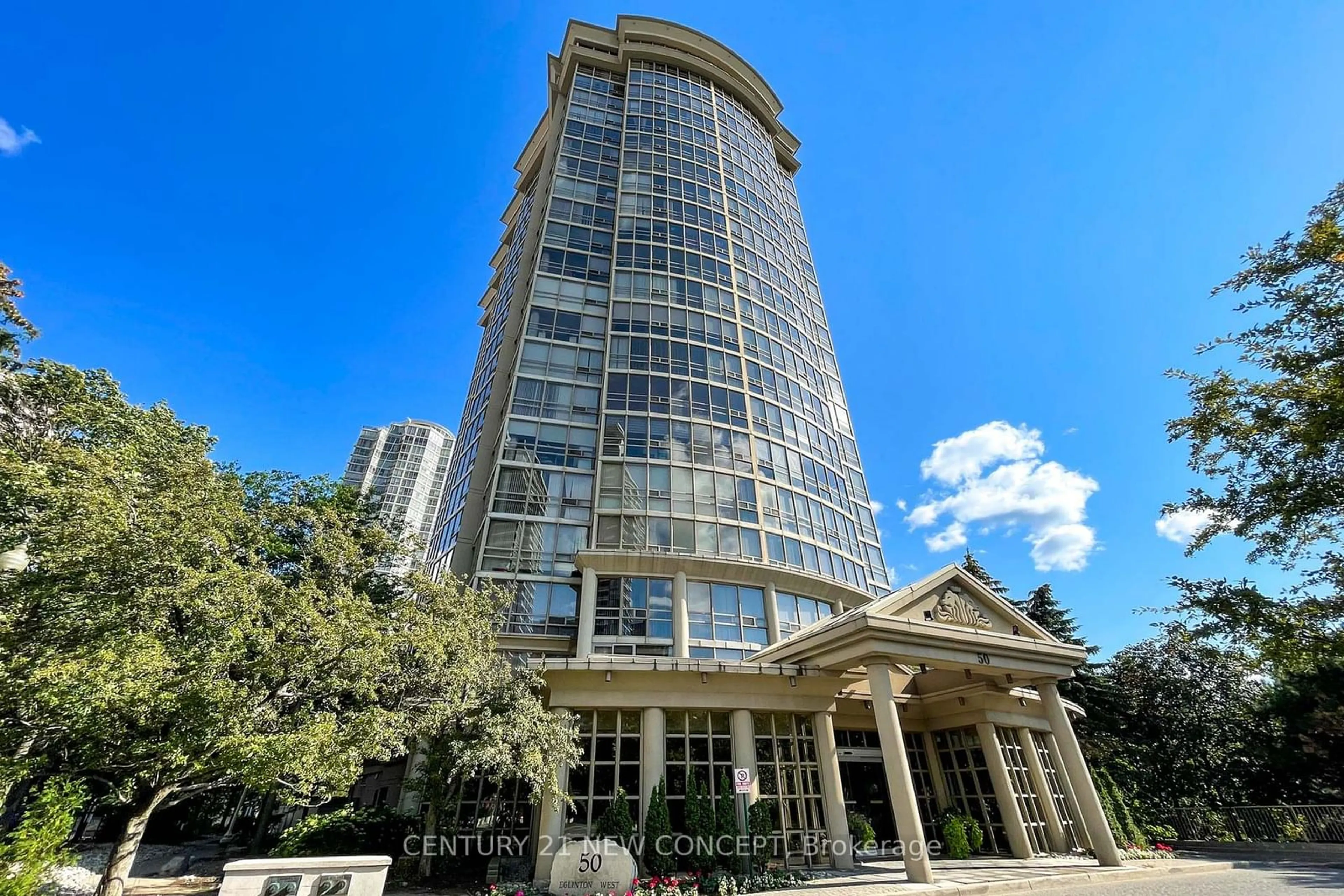 Indoor foyer for 50 Eglinton Ave #1105, Mississauga Ontario L5R 3P5