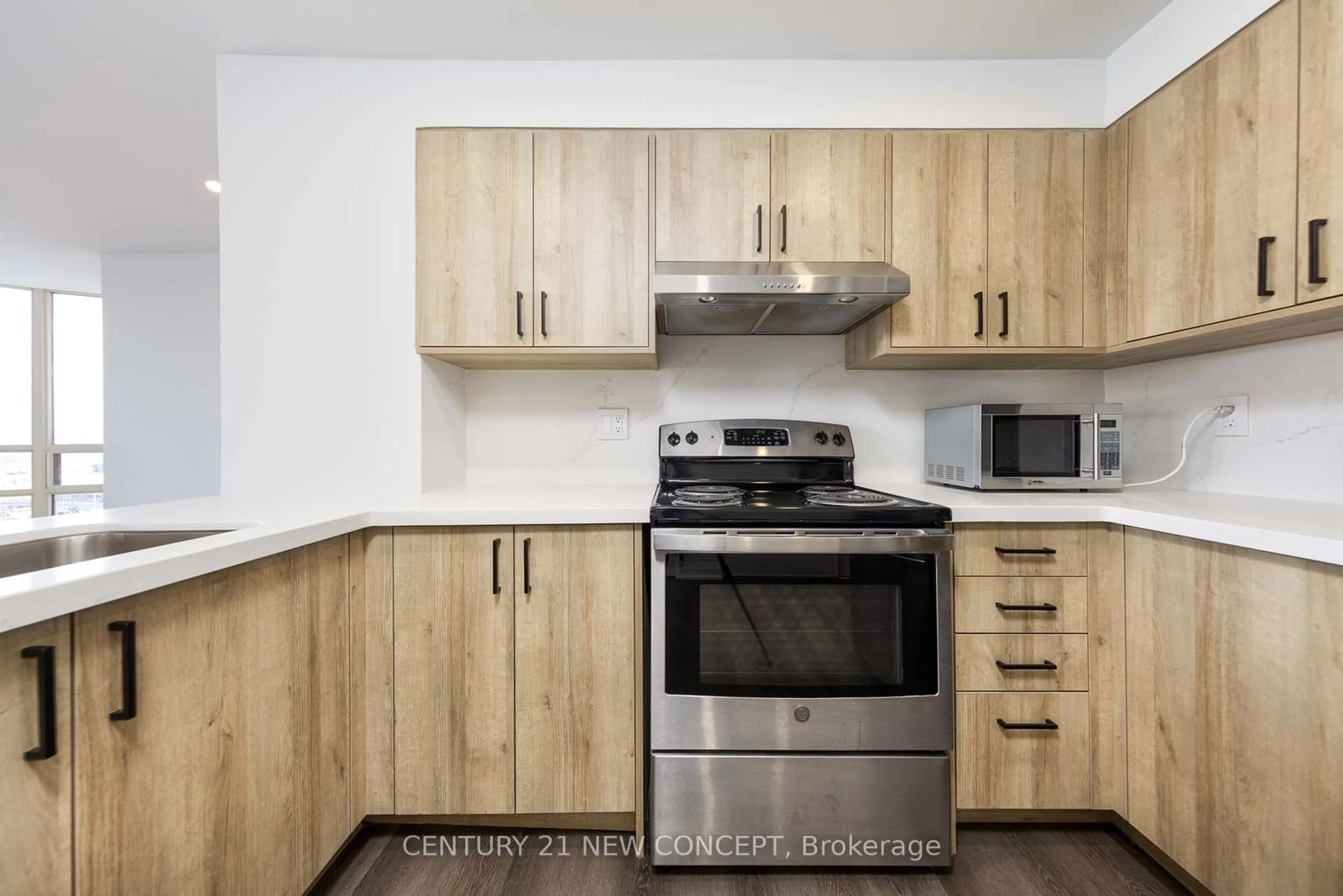 Standard kitchen, wood/laminate floor for 50 Eglinton Ave #1105, Mississauga Ontario L5R 3P5