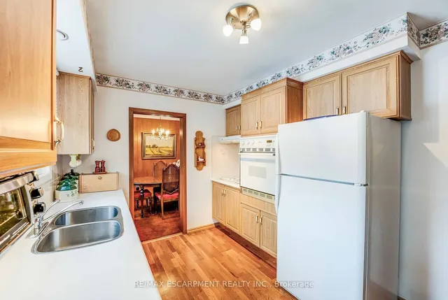 Additional property image - 251 Tottenham Rd