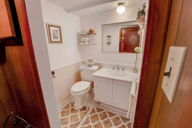 Additional property image - 251 Tottenham Rd