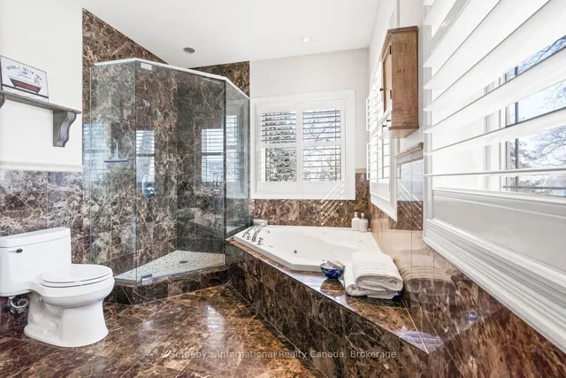 Additional property image - 24 Birkbank Dr