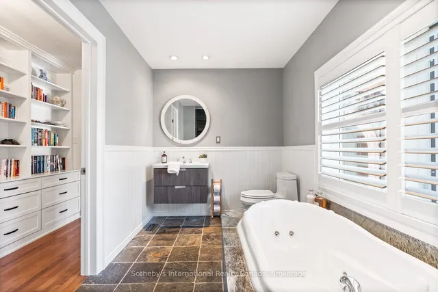 Additional property image - 24 Birkbank Dr