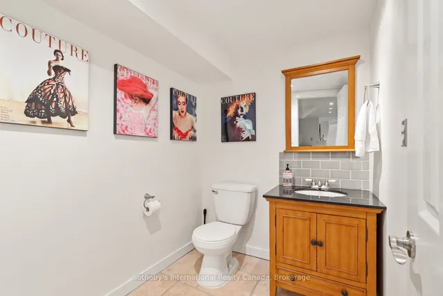 Additional property image - 24 Birkbank Dr