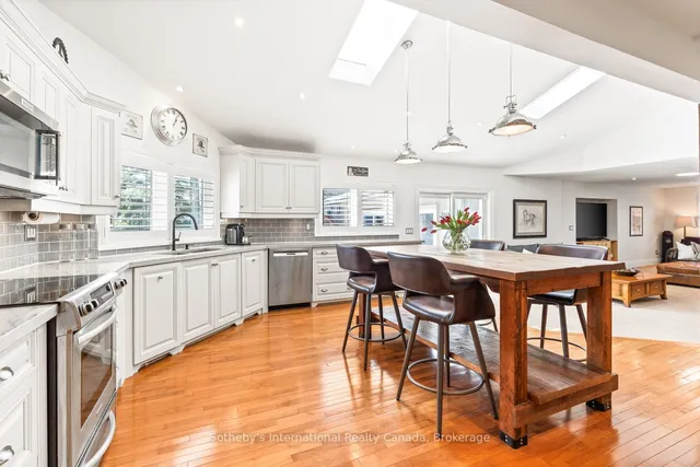 Additional property image - 24 Birkbank Dr