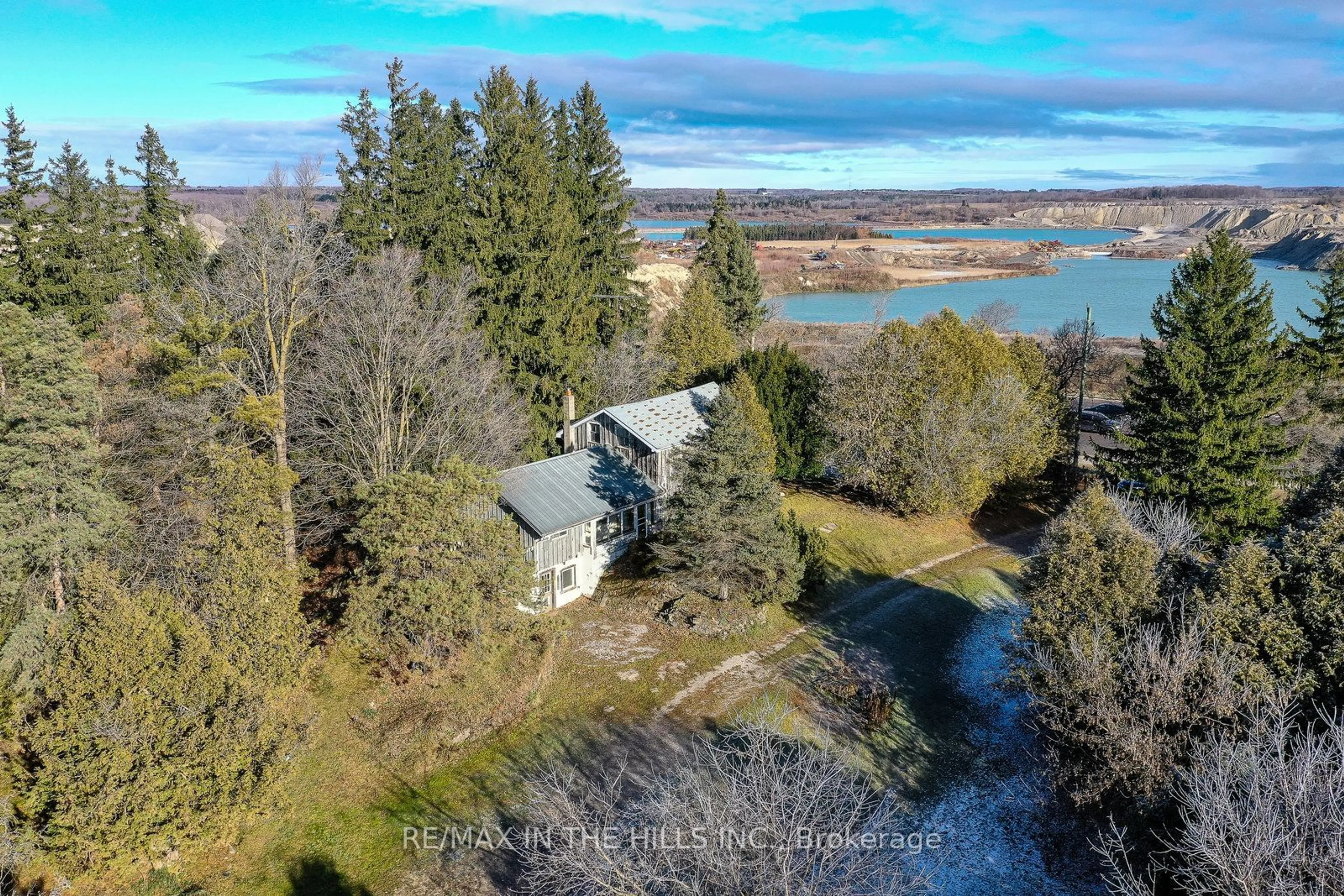 A pic from outside/outdoor area/front of a property/back of a property/a pic from drone, water/lake/river/ocean view for 17632 Hurontario St, Caledon Ontario L7K 1W5