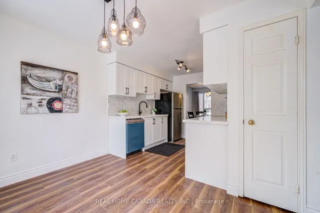 Additional property image - 21 Hallen Rd