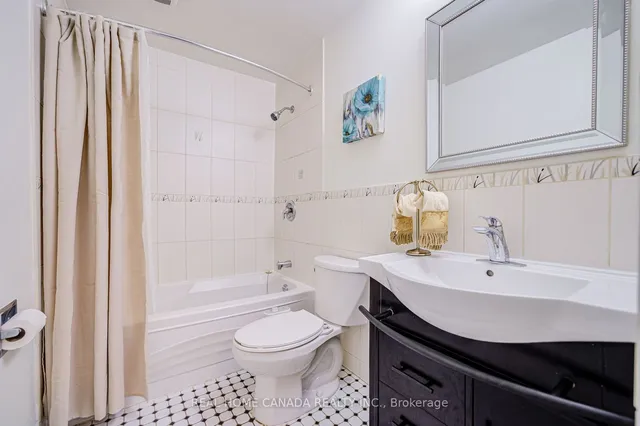 Additional property image - 21 Hallen Rd