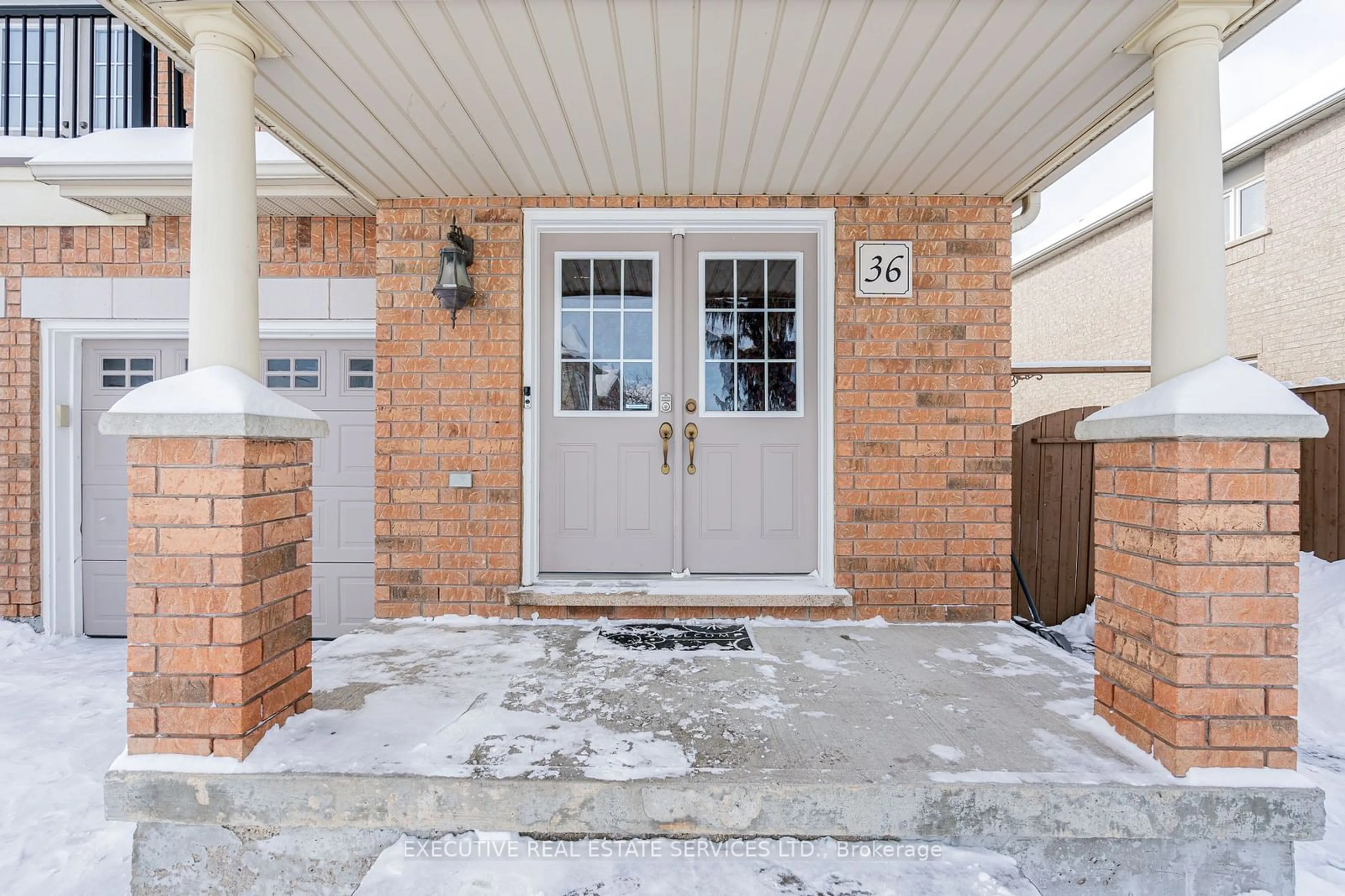 Indoor entryway for 36 Clarion Rd, Brampton Ontario L7A 3T5