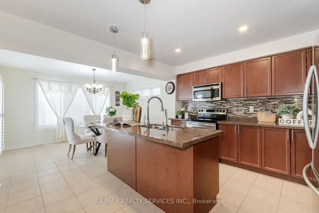 Additional property image - 19 Snapdragon Sq