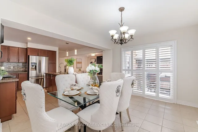 Additional property image - 19 Snapdragon Sq